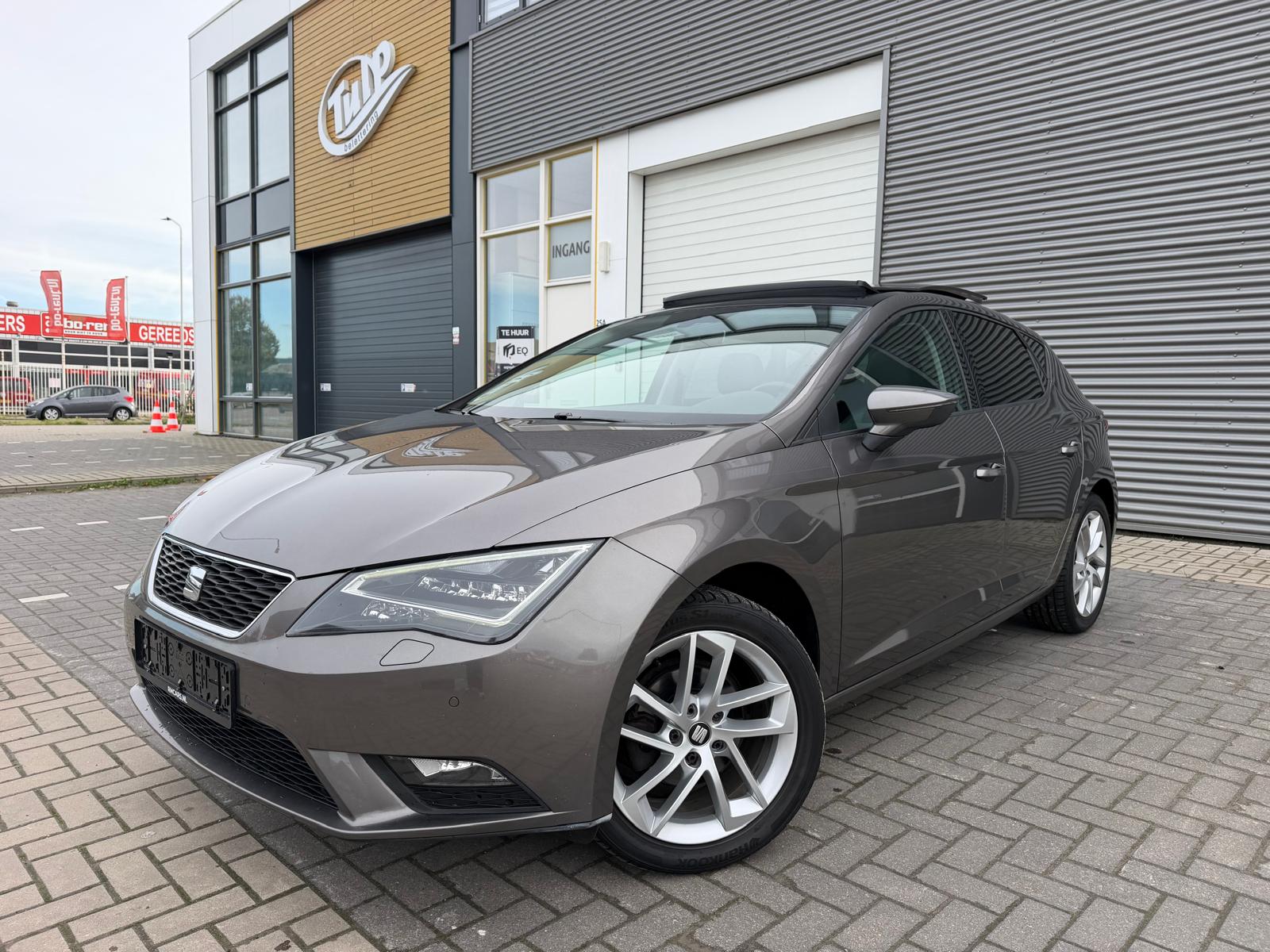 Seat Leon 1.2 (2016) foto 1